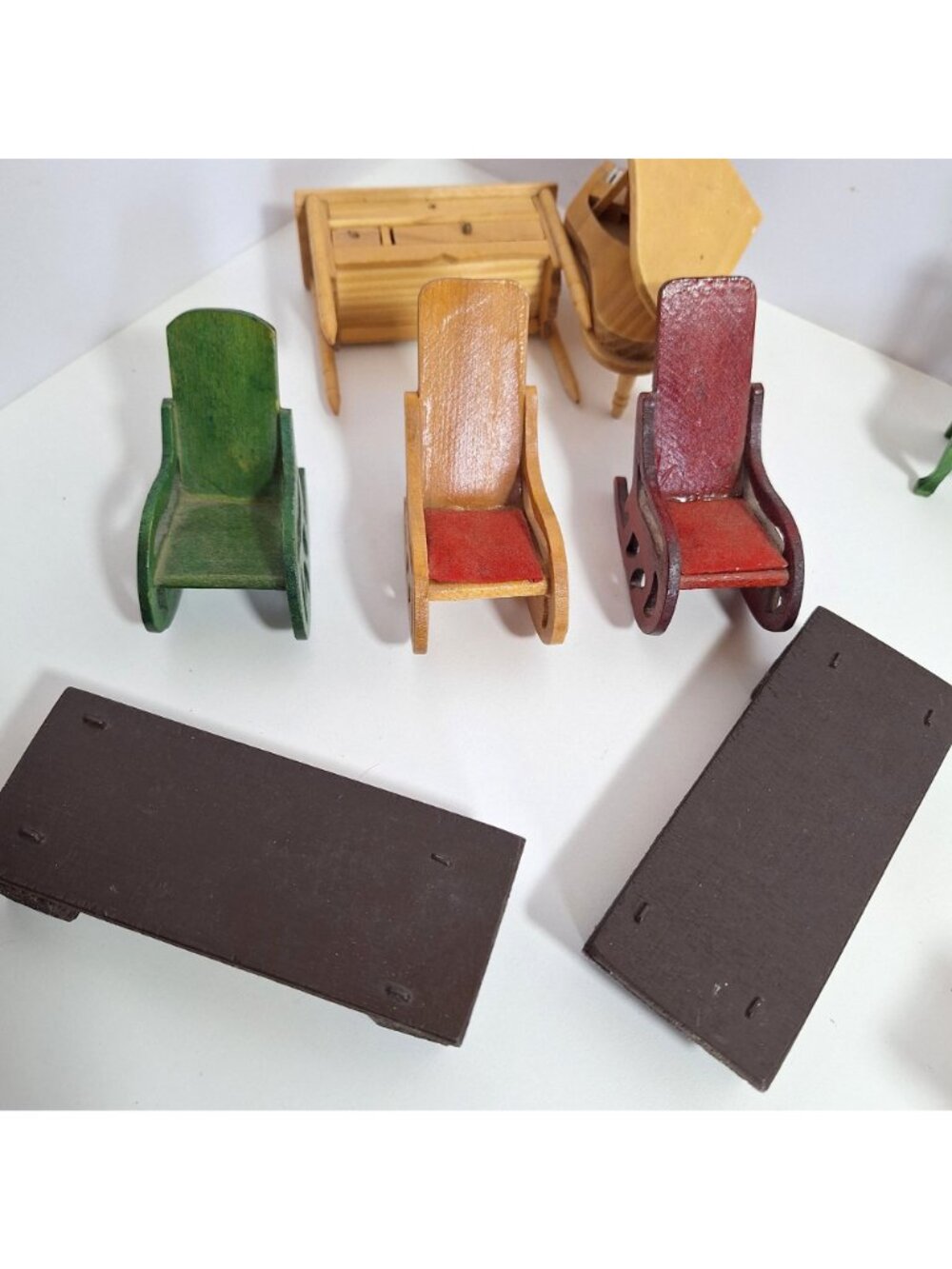 Wooden Dollhouse Furniture Chairs Clock Vintage Lot A Few Need Repairs - Picture 9 of 13